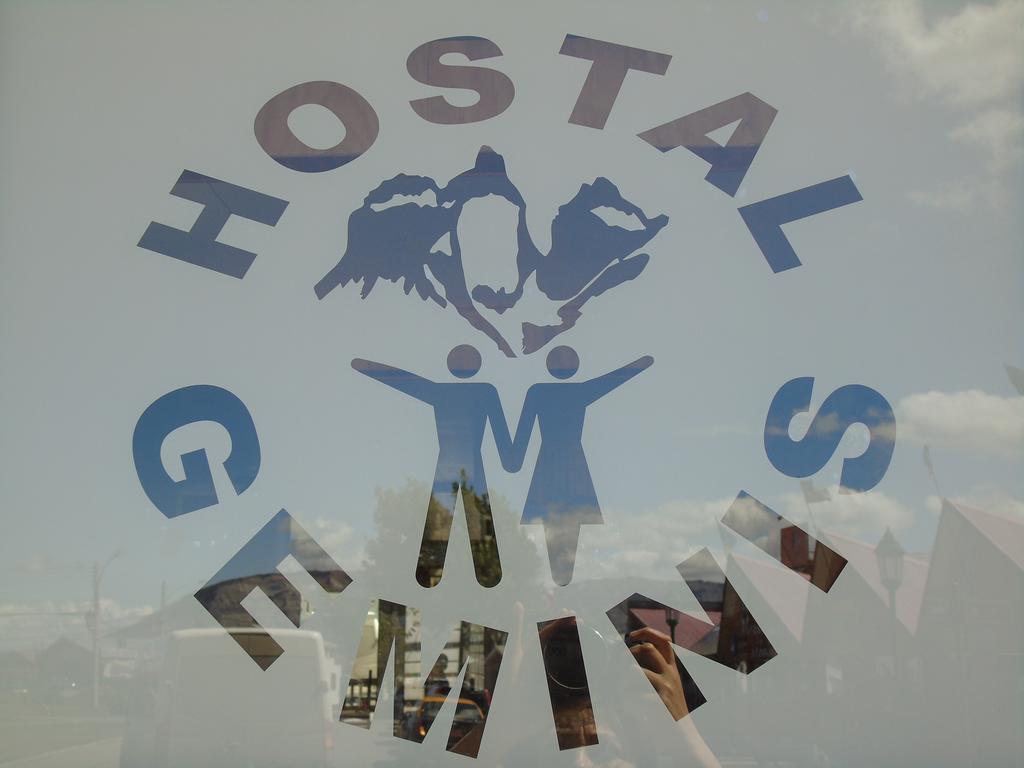 Hostal Geminis Puerto Natales Exteriör bild